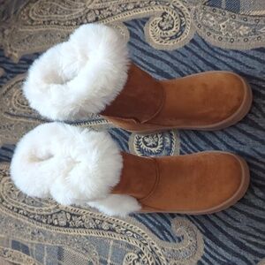 Kohl's Girls New Fur Boots